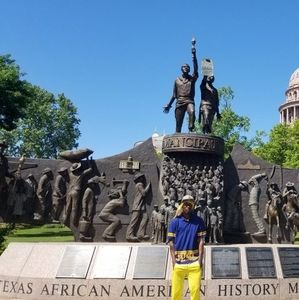 Meet your Posher, Kyle